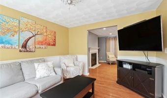 210 Morris St, Cumberland, RI 02864