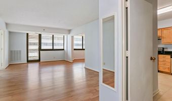 1805 CRYSTAL Dr #913S, Arlington, VA 22202