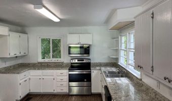 2888 Old Summerville Rd, Armuchee, GA 30105