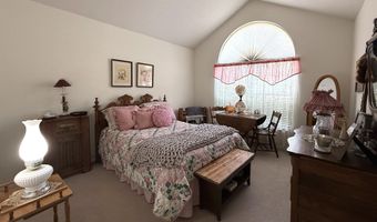 7312 Apple Cross Cir, Avon, IN 46123