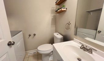 293 Cheyenne Rd, Andover, NJ 07848