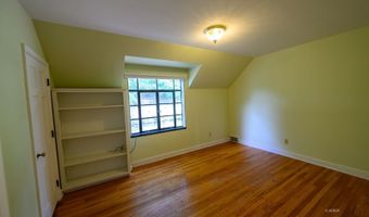 1 Northwood Dr, Athens, OH 45701