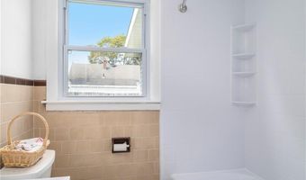 30 Stanley St, Pawtucket, RI 02861