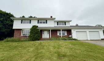 54 Pine Ledge Rd, Bangor, ME 04401
