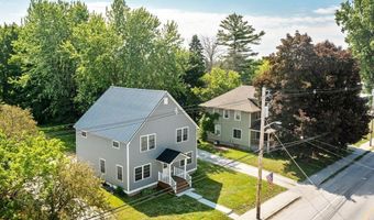 55 S Main St, Alburgh, VT 05440