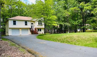9 SYCAMORE Cir, Albrightsville, PA 18210