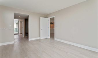 1150 101st St PH 702, Bay Harbor Islands, FL 33154