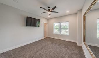 460 Rolling Hills Blvd, Alvord, TX 76225