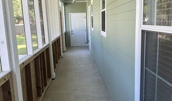 241 Bismark St, Bay St. Louis, MS 39520