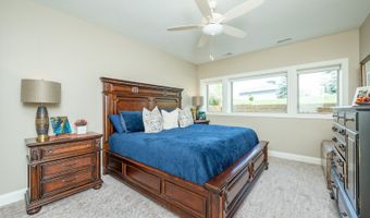 2315 14th St SW, Altoona, IA 50009