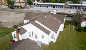 298 S Main St, Baxley, GA 31513