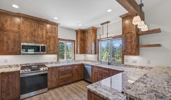 273 Paradise Valley Rd, Bonners Ferry, ID 83805