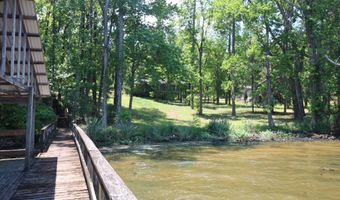 407 Lakeshore Dr, Bainbridge, GA 39819