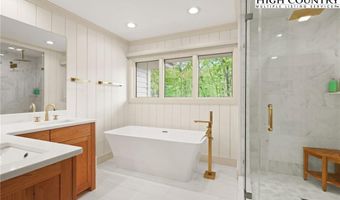 870 Clubhouse Dr A2, Banner Elk, NC 28604