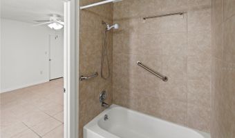 530 ORANGE Dr 11, Altamonte Springs, FL 32701