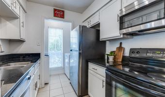 4067 Beltway Dr 211, Addison, TX 75001