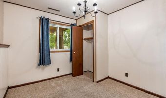 409 N Park St, Alexandria, MN 56308