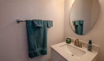 6570 OSPREY POINT Ln, Alexandria, VA 22315