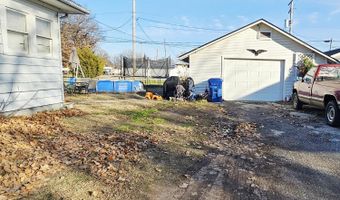 145 W 19TH St, Baxter Springs, KS 66713