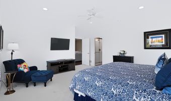 4025 Lochview Ct, Bargersville, IN 46106