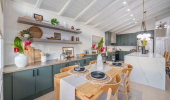 98-1743 Ulu St, Aiea, HI 96701
