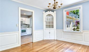 172 Hoyt Ave, East Providence, RI 02916