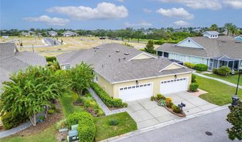 210 LATITUDE Pl, Apollo Beach, FL 33572