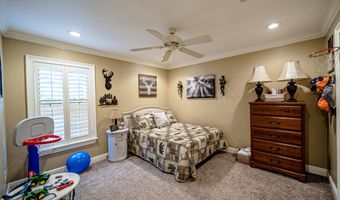 603 Newton Dr, Adel, GA 31620