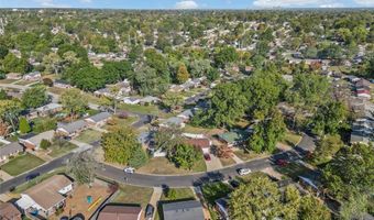 9862 Glenmont Dr, Affton, MO 63123