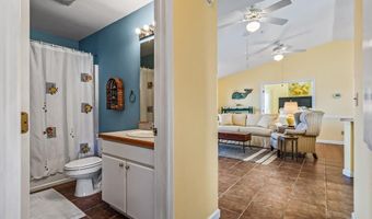 8 Bass St, Alligator Point, FL 32346