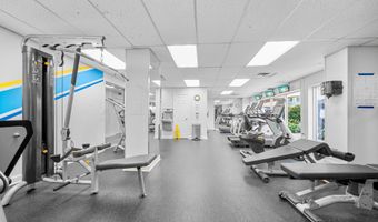 501 SLATERS Ln 402, Alexandria, VA 22314