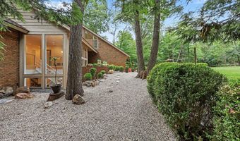 5315 Red Fox Run, Ann Arbor, MI 48105