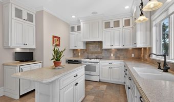 330 Garfield Ave, Avon By The Sea, NJ 07717