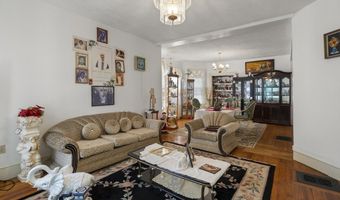 87 Hamilton St, Boston, MA 02125