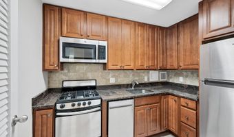 2401 H St NW 808, Washington, DC 20037