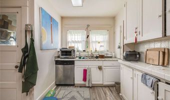 3215 Sherwood Ave, Alhambra, CA 91801
