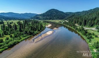 9788 Brian Way, Cascade, ID 83611