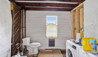 1331 New London Ave, Cranston, RI 02920