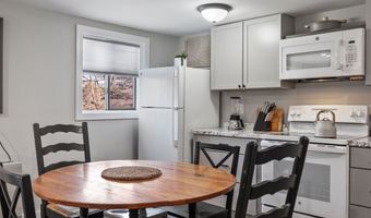 31 Water St #3, Bradford, NH 03221