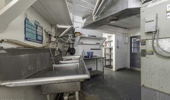 901 Charity St, Abbeville, LA 70510