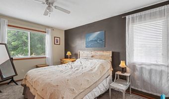 205 W Hackberry St, Brandon, SD 57005