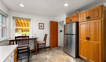 124 Allenhurst Rd, Amherst, NY 14226