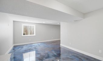 2634 3rd Ave SW, Altoona, IA 50009