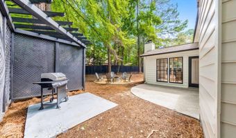 4929 Willow Crk, Woodstock, GA 30188
