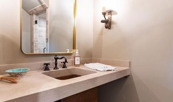 99 WATERS EDGE Way, Alpine, AL 35014