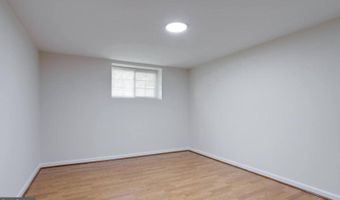 8524 CANTERBURY Dr, Annandale, VA 22003