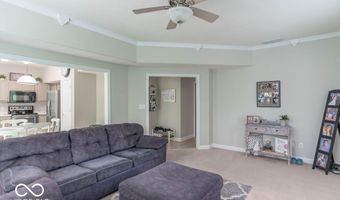 715 Hohlier Ln, Avon, IN 46123