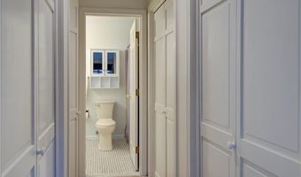 123 Pine Glen Dr, East Greenwich, RI 02818