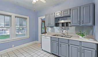 5201 E North St, Indianapolis, IN 46219