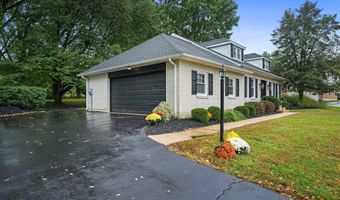 202 CLOVER Dr, Hockessin, DE 19707